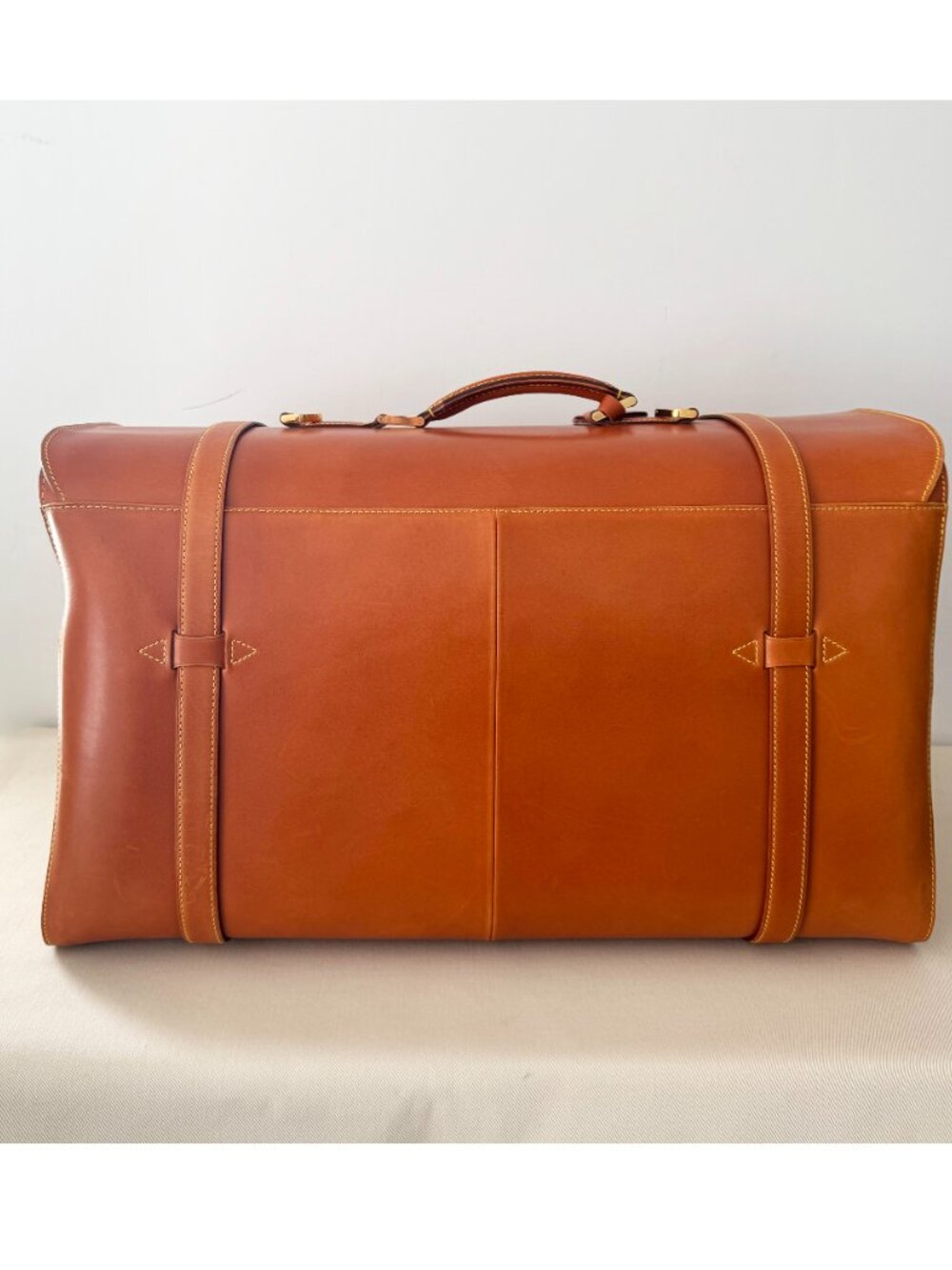 Louis Vuitton "Nubie" Weekender Bag in Natural Leather - Picture 11 of 16